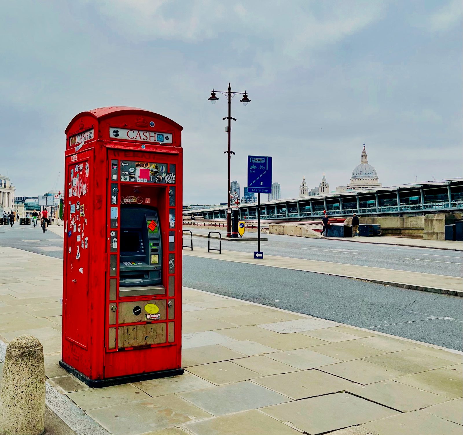 Red telephone box