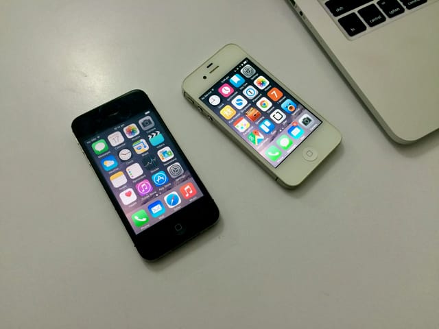iPhone 4 - the perfect size iPhone
