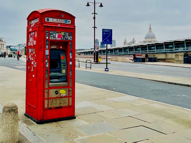 Red telephone box